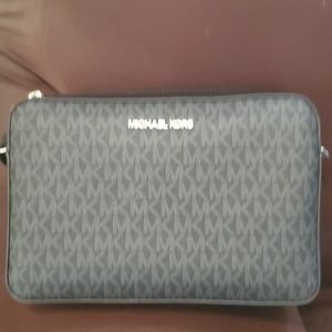 Michael kors crossbows new w/ tags